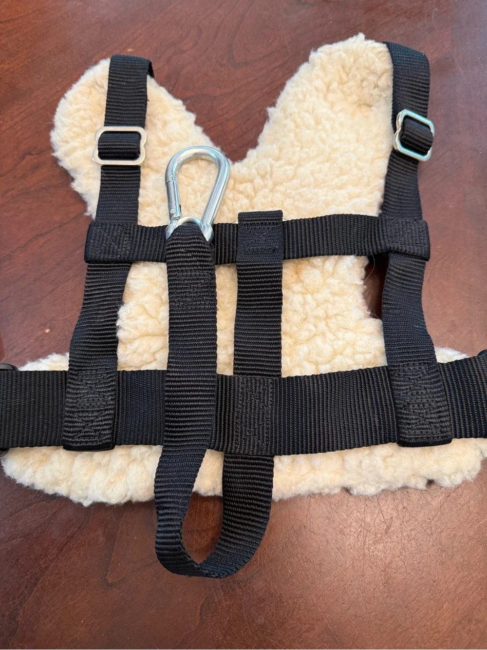 Dog soft fleece Harness with Black Straps - Adjustable brand : Travelin’ Dog L